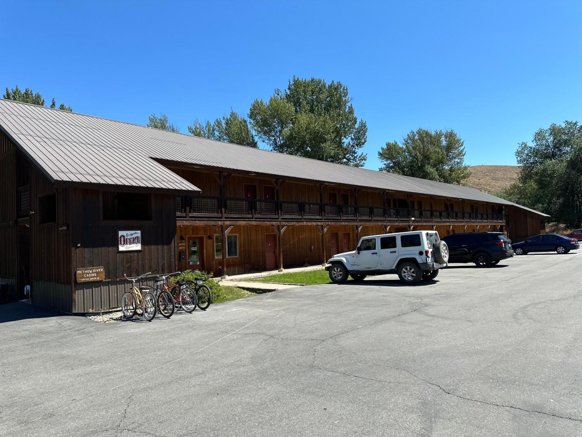 Methow River Lodge And Cabins ウィンスロップ エクステリア 写真