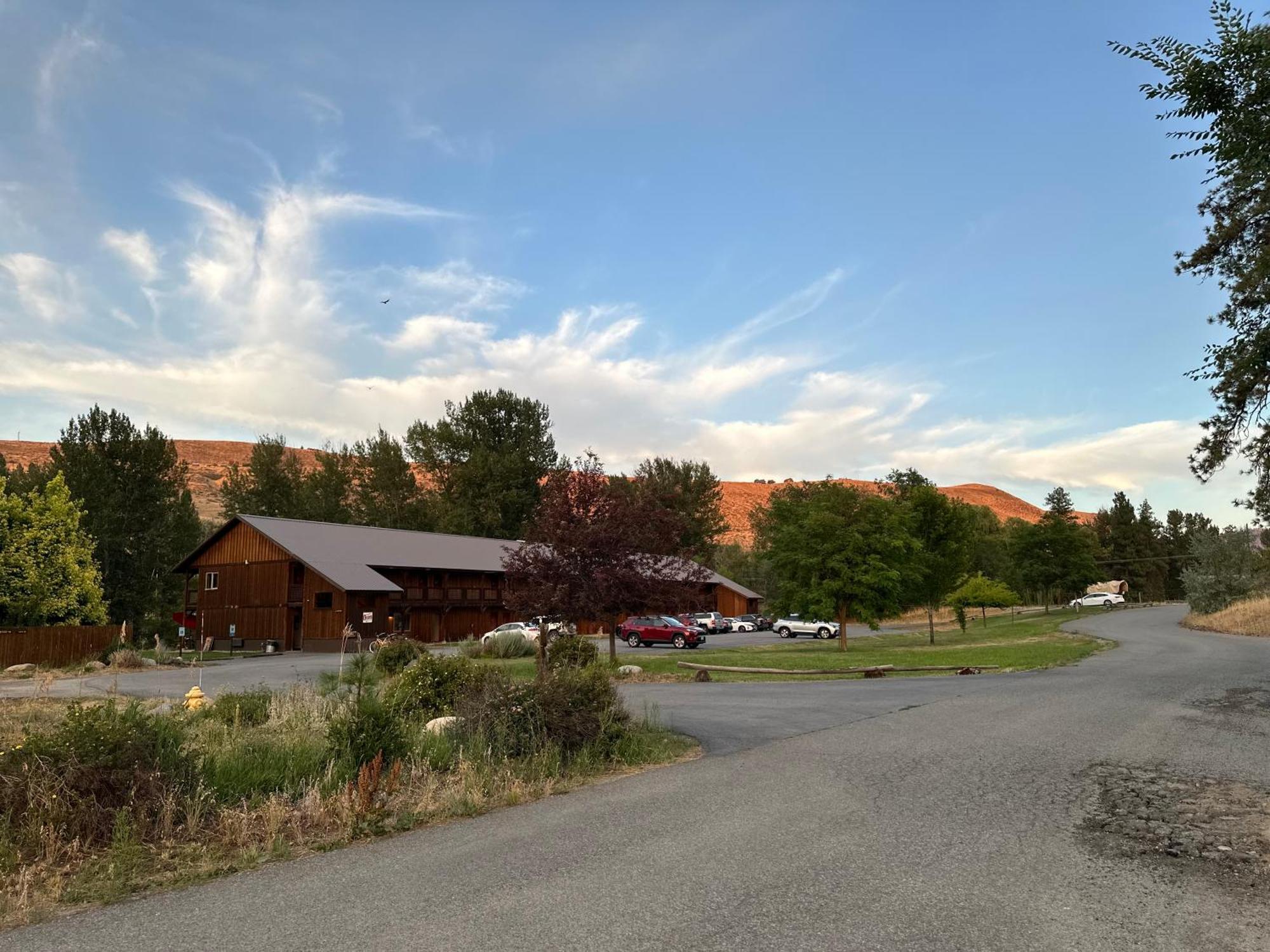 Methow River Lodge And Cabins ウィンスロップ エクステリア 写真