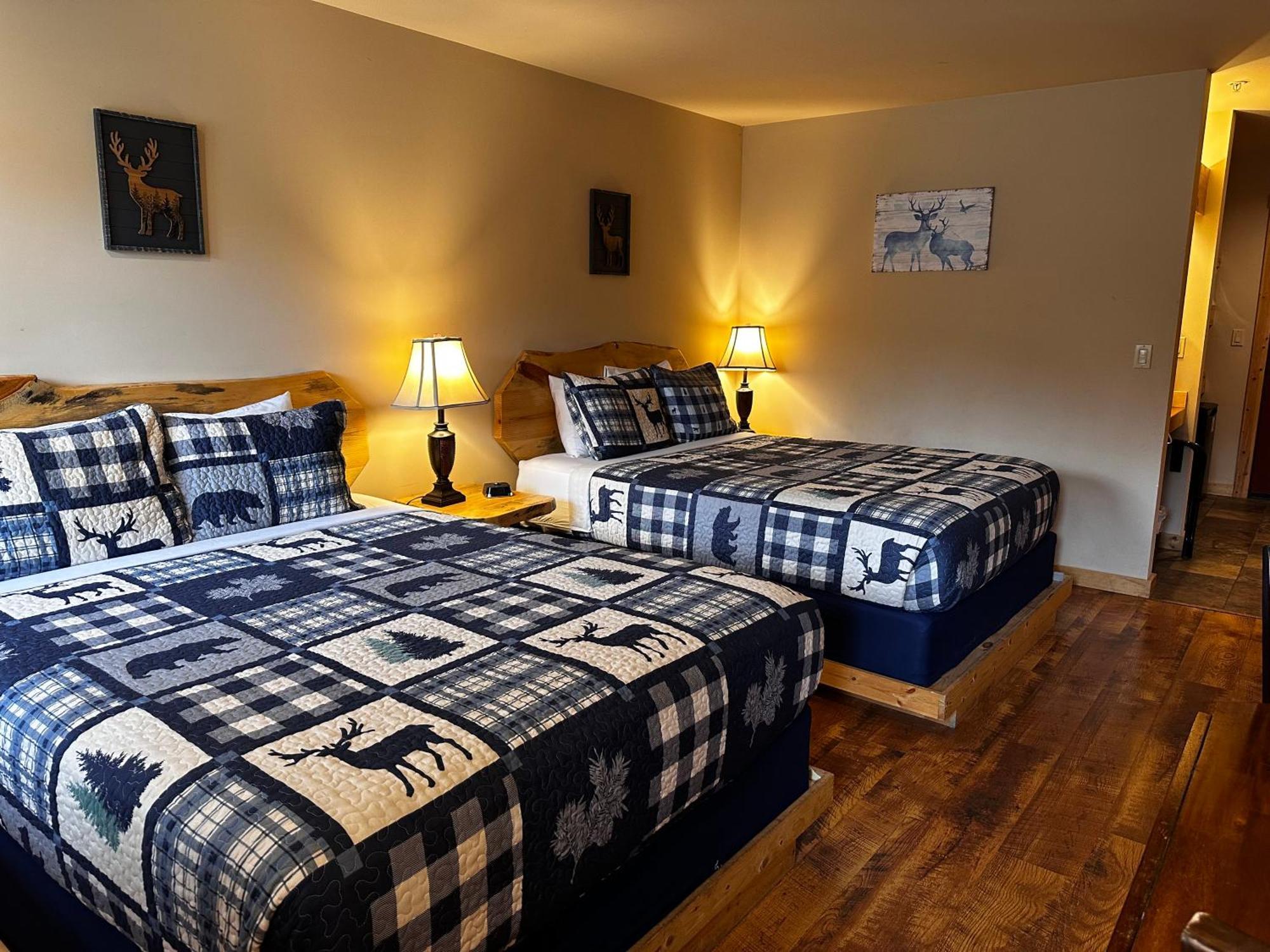 Methow River Lodge And Cabins ウィンスロップ エクステリア 写真