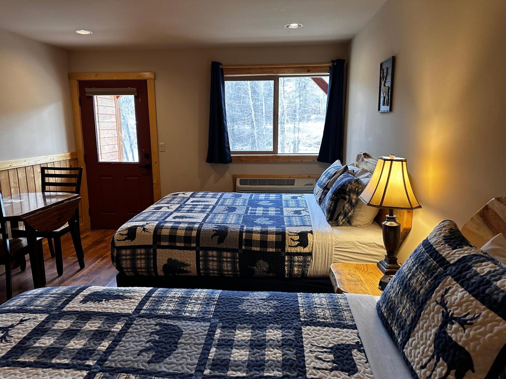 Methow River Lodge And Cabins ウィンスロップ エクステリア 写真