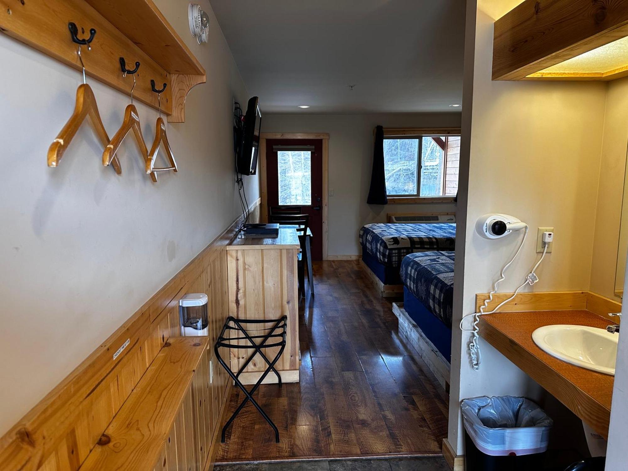 Methow River Lodge And Cabins ウィンスロップ エクステリア 写真